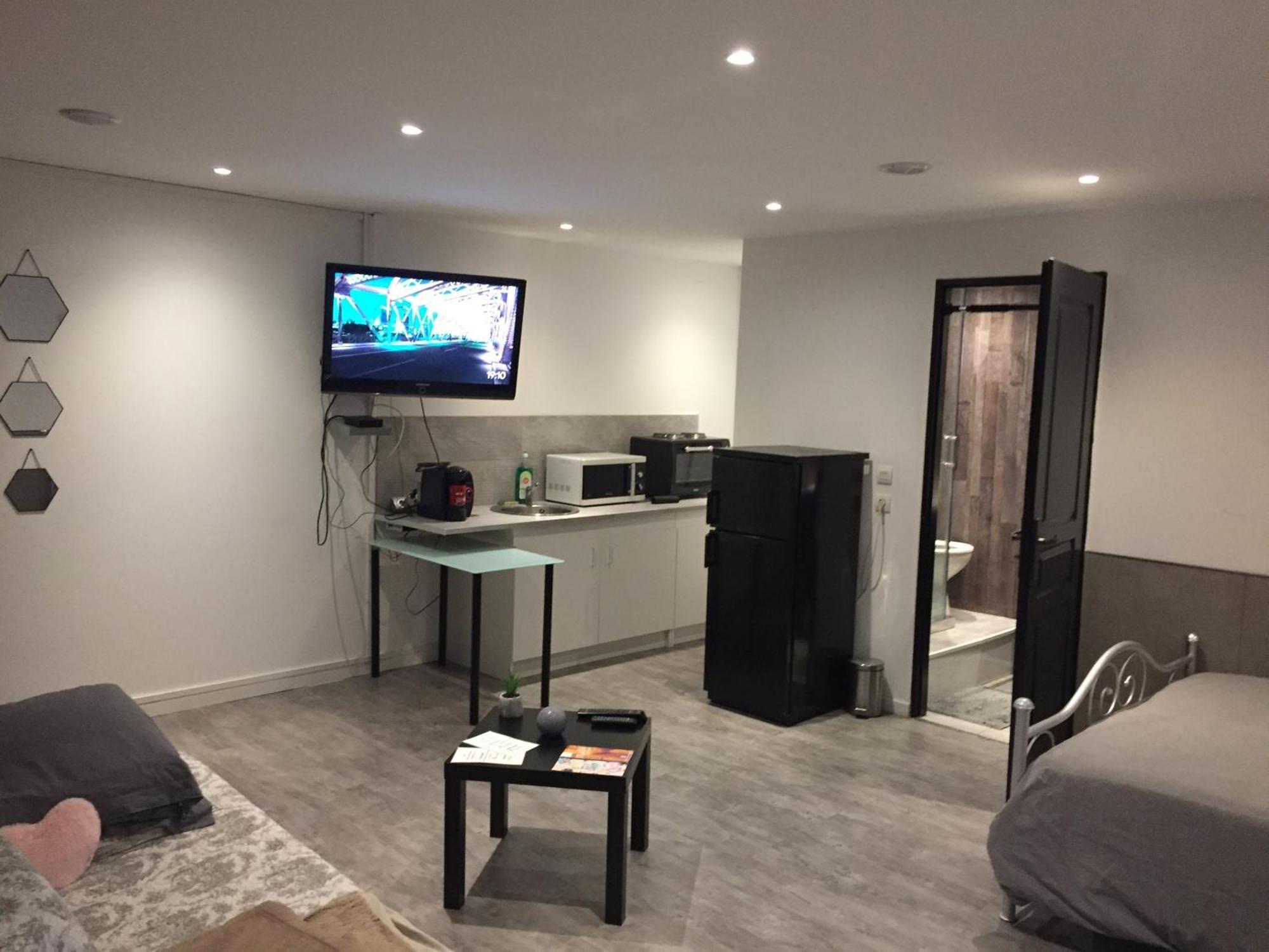 Studio Ensoleille Sur Montpellier Bagian luar foto